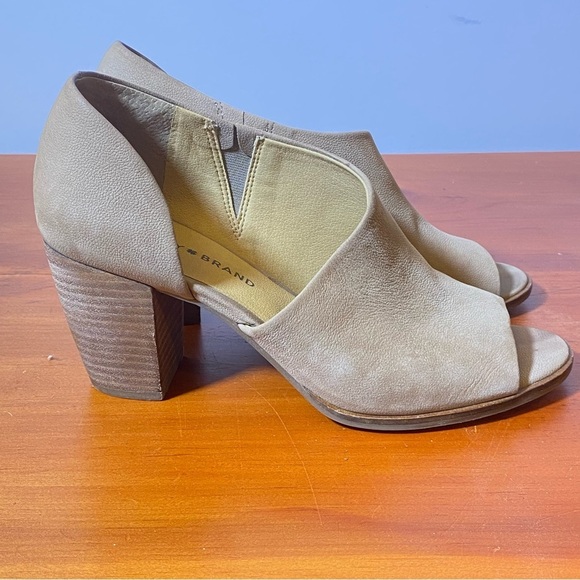 LUCKY BRAND 9M/40 Jexa open toe Tan suede Leather chunky heel sandals Mules - Picture 3 of 10